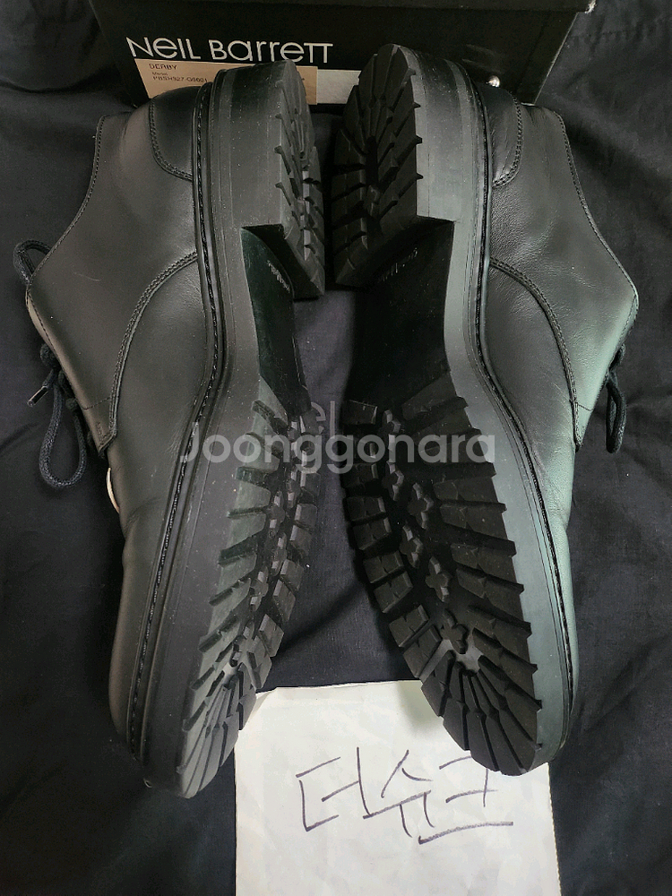닐바렛 피어싱 더비 42사이즈 블랙 (2회착용중고)--2