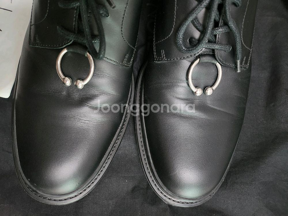 닐바렛 피어싱 더비 42사이즈 블랙 (2회착용중고)--8