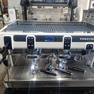 (오버홀완료) 훼마 프레스티지 커피머신