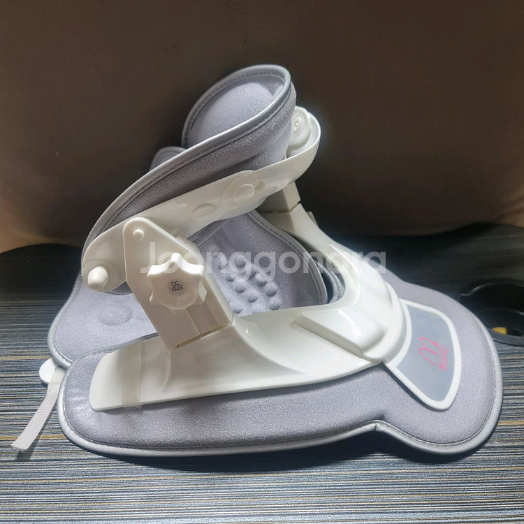 거북목 교정기 2개 일괄판매 온열기능도 있음 무료배송2개 일괄판매 무료배송--1