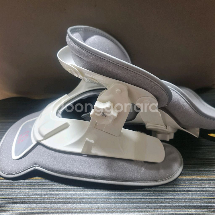 거북목 교정기 2개 일괄판매 온열기능도 있음 무료배송2개 일괄판매 무료배송--2