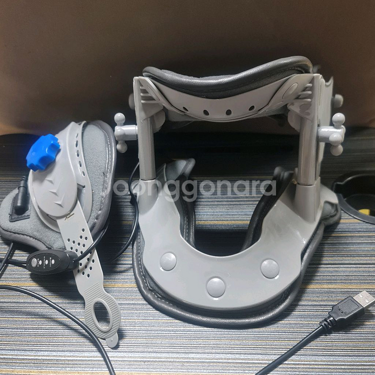 거북목 교정기 2개 일괄판매 온열기능도 있음 무료배송2개 일괄판매 무료배송--3