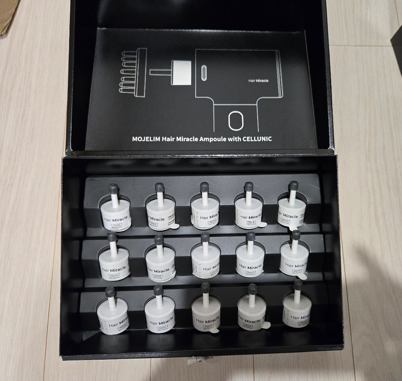 (새상품)세라잼 셀루닉 모제림 탈모 마사지건 세트--2