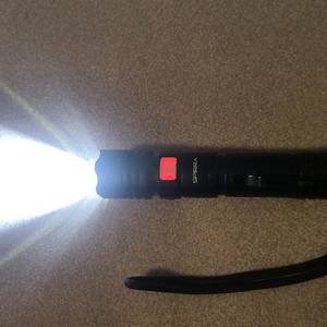 스피라 Z3 LED 캠핑 손전등