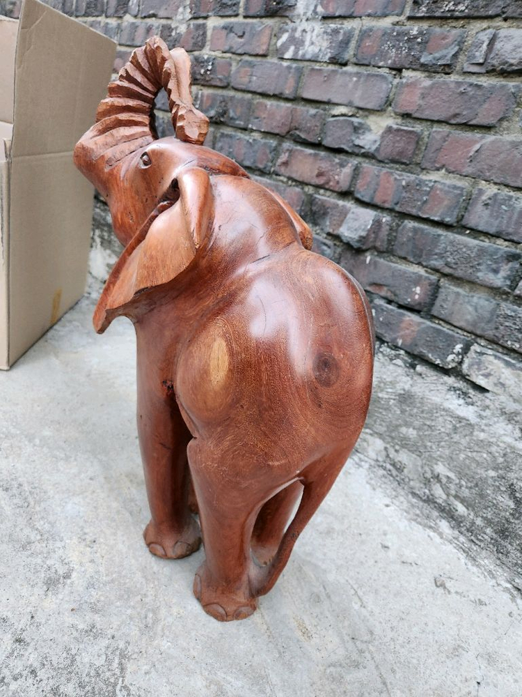 대형 원목 코끼리상 이미지