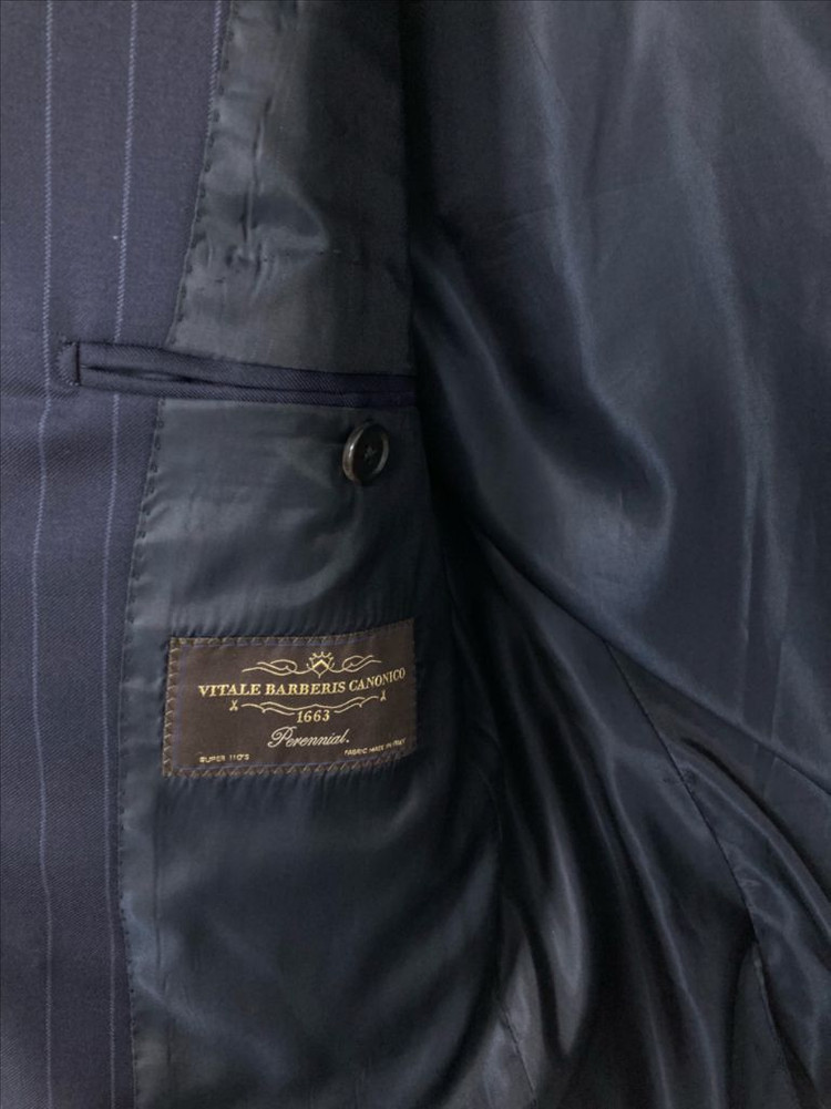 콤플레토 까노니코 울 스트라이프 수트 44--3