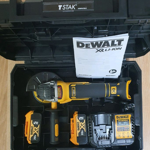새제품/디월트 5인치 그라인더 DCG4051/ 20V MAX XR 브러시리스 모터/풀세트