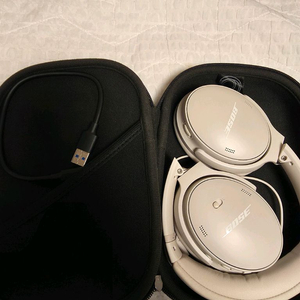 [가격마지막인하]보스qc헤드폰(스모크화이트,풀박스,거의새거)