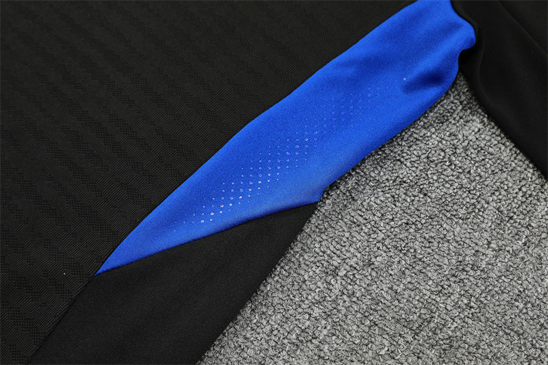 (새상품)2526 맨유 긴팔트레이닝복 축구유니폼 블랙옐로우블루 이미지