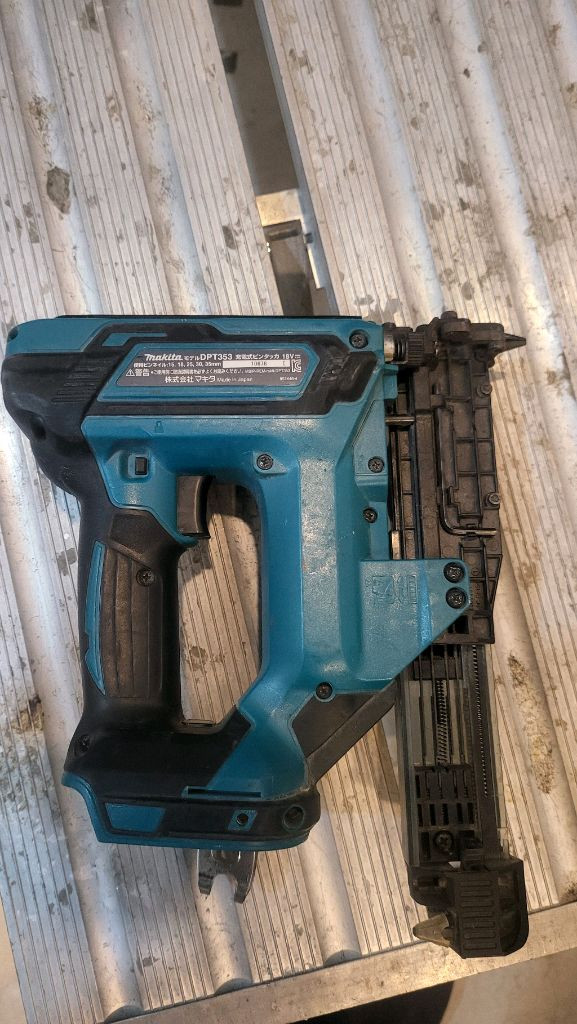 정품 마끼다 무선 실타카 DPT353--3