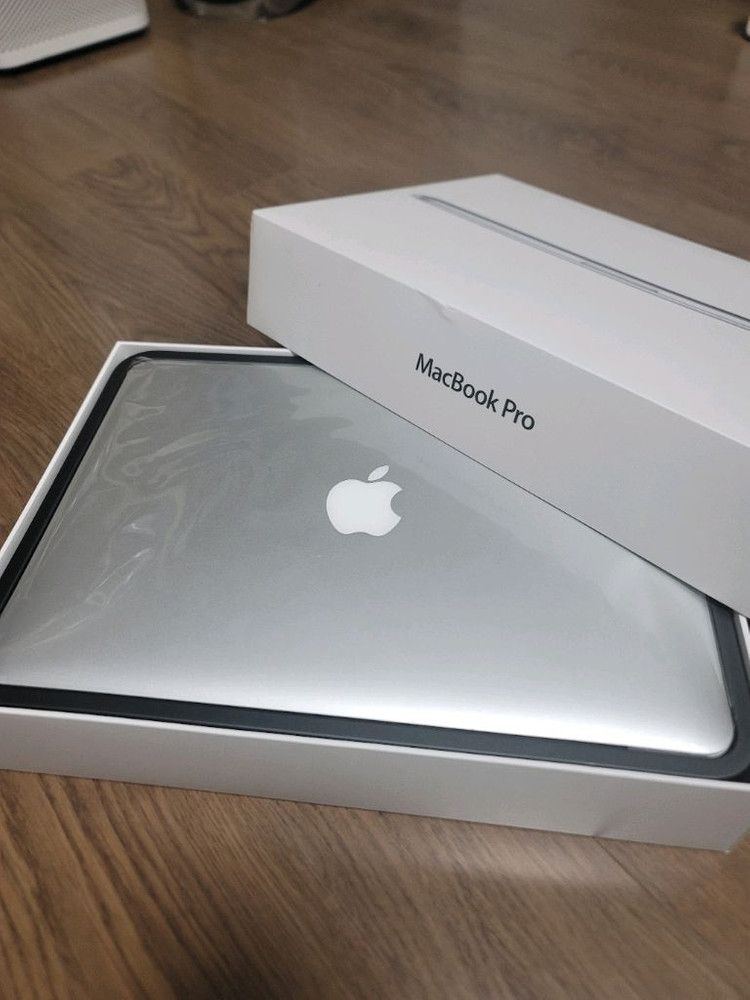 맥북프로 13인치 8GB/256GB 이미지