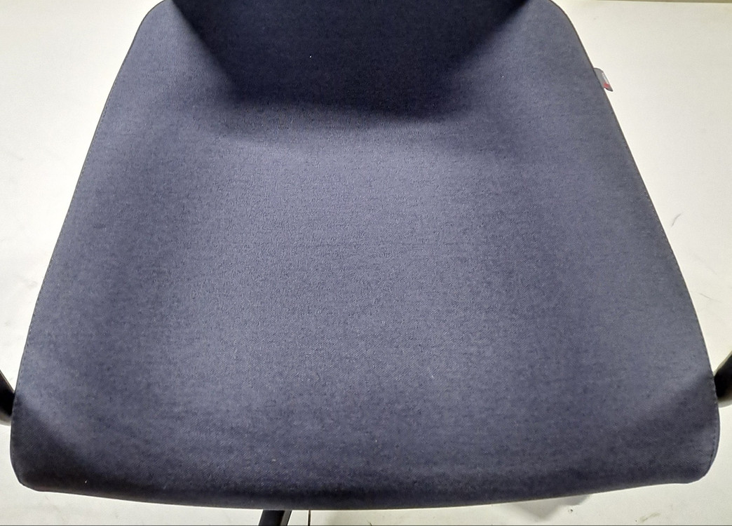 퍼시스 사무용 메쉬 의자 (CH4301C)--5