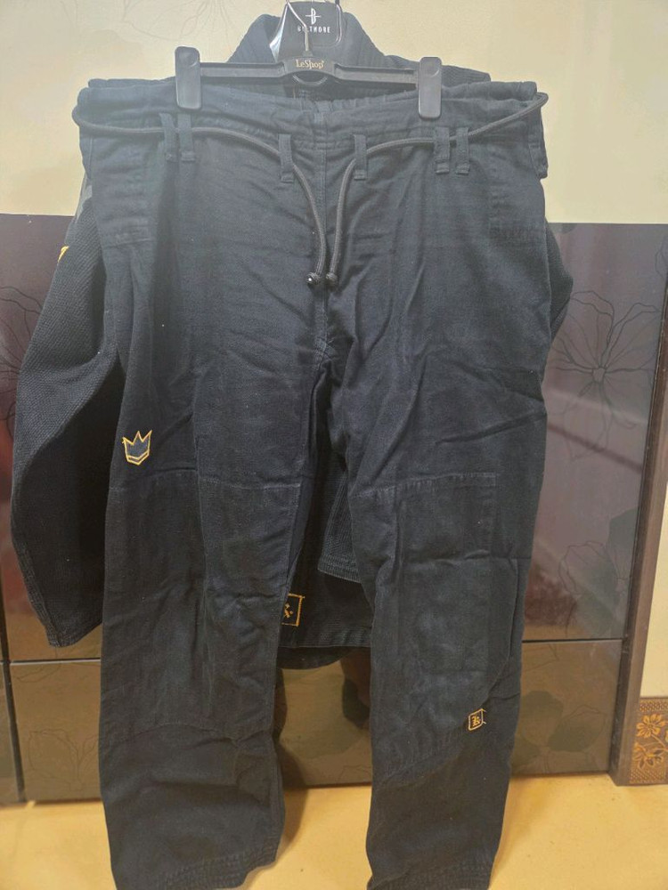 주짓수도복 킹즈A2L 판매합니다. 이미지