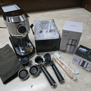 오르테 커피머신 & 전동그라인더 풀세트 이미지