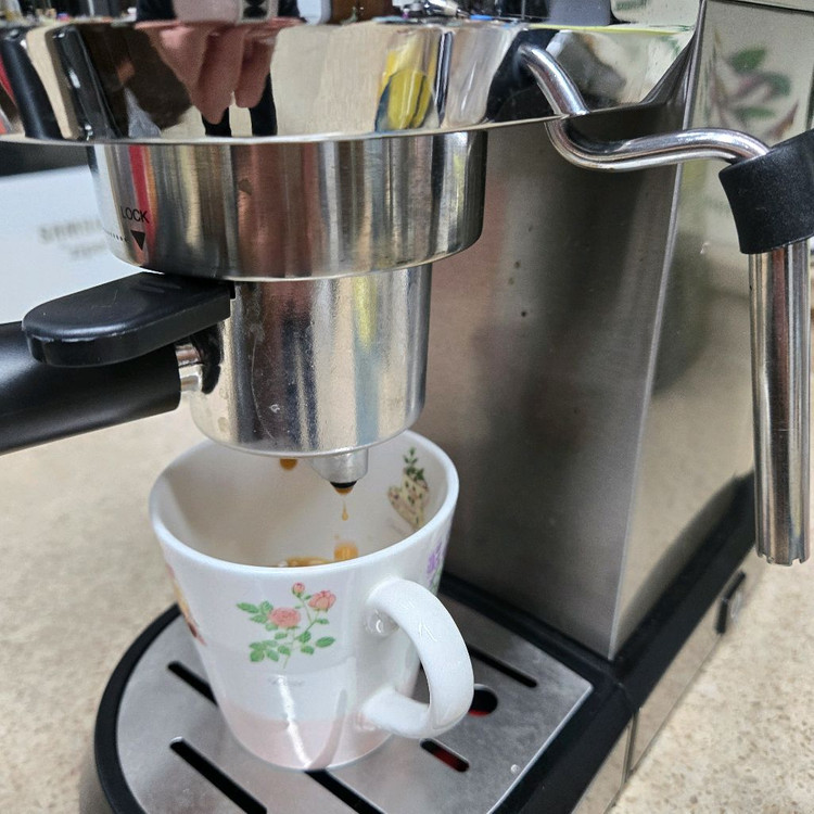 오르테 커피머신 & 전동그라인더 풀세트 이미지