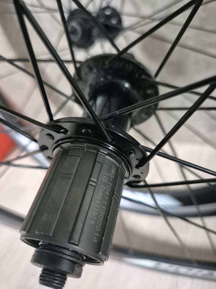 메리다 슈퍼 에어로 휠셋. 림브레이크 로드 11단 휠셋--6