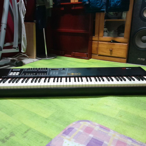 중고 CME UF80 88건반 89000원