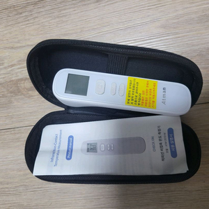 비접촉식 체온계