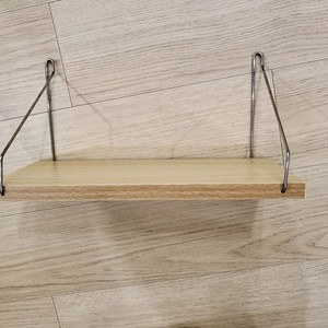 새해할인>우드톤 벽걸이 선반 11400원