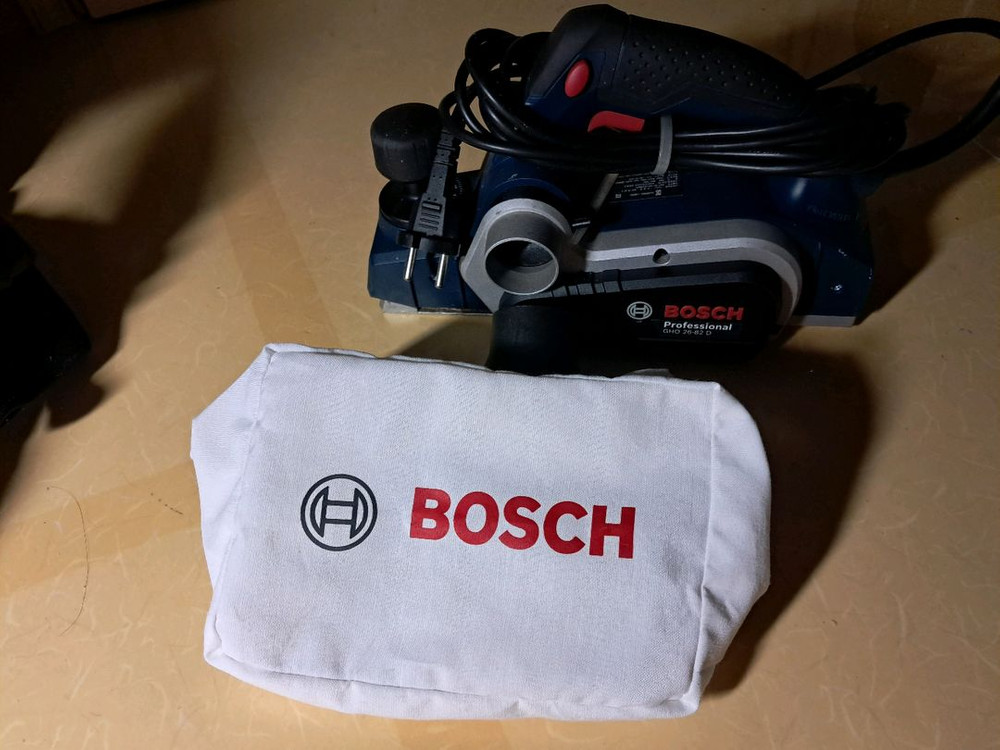 보쉬 전기대패 GHO 26-82 D 독일 정품 이미지