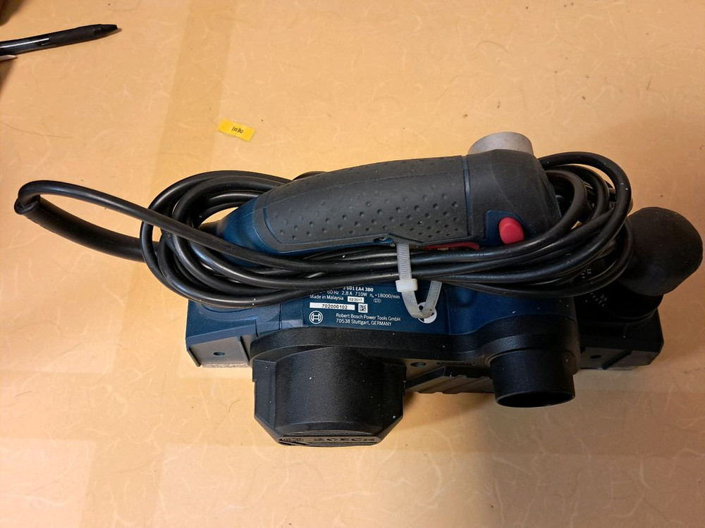 보쉬 전기대패 GHO 26-82 D 독일 정품 이미지