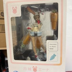 알터 월면토병기 미나 피규어