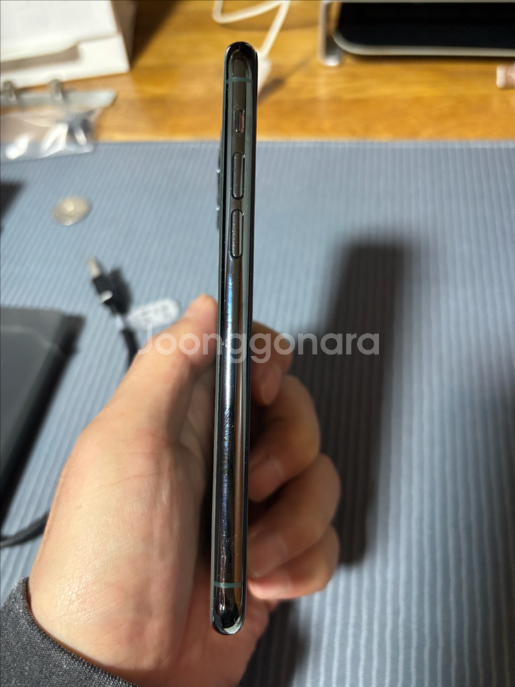 아이폰 11 PRO 부품용--3