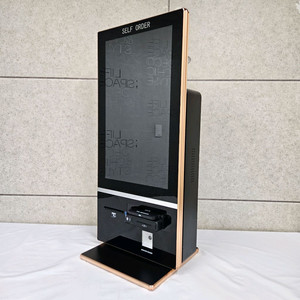오더퀸 21인치 키오스크
