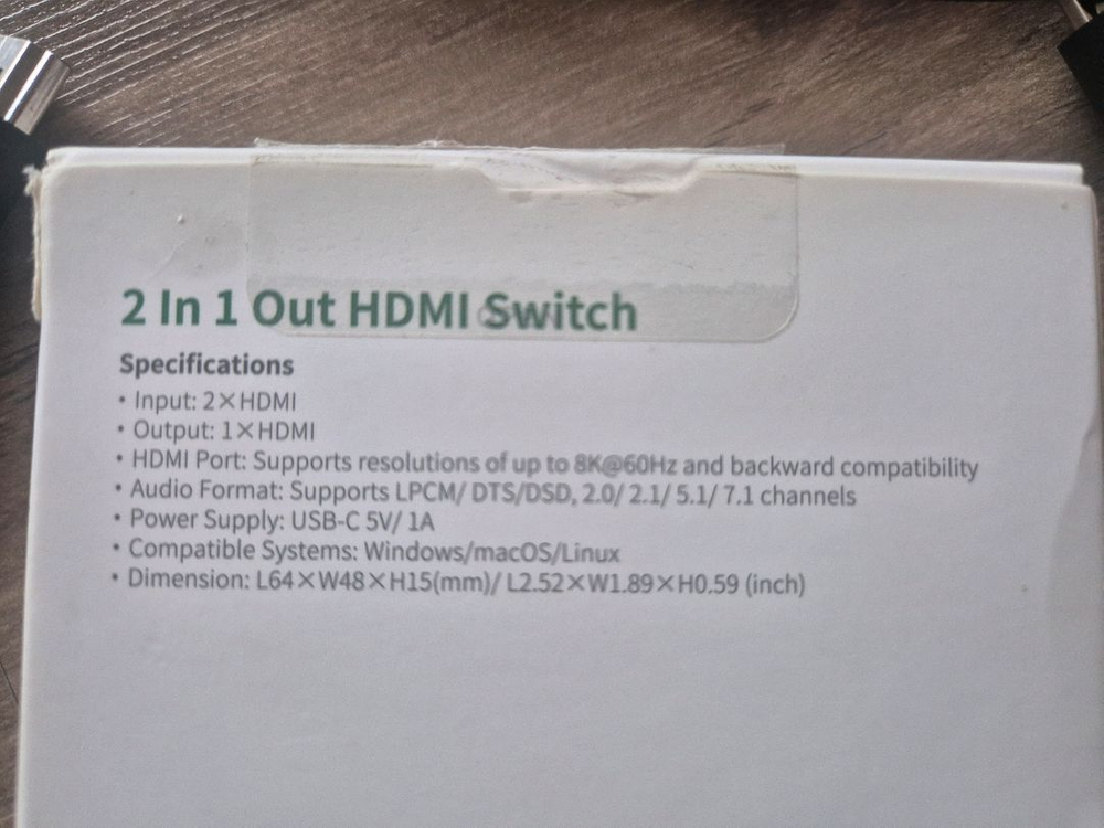 유그린 8k hdmi 선과 hdmi 선택기 팝니다.--1