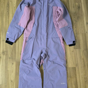 디미토 스노우보드 점프수트 M 미사용품