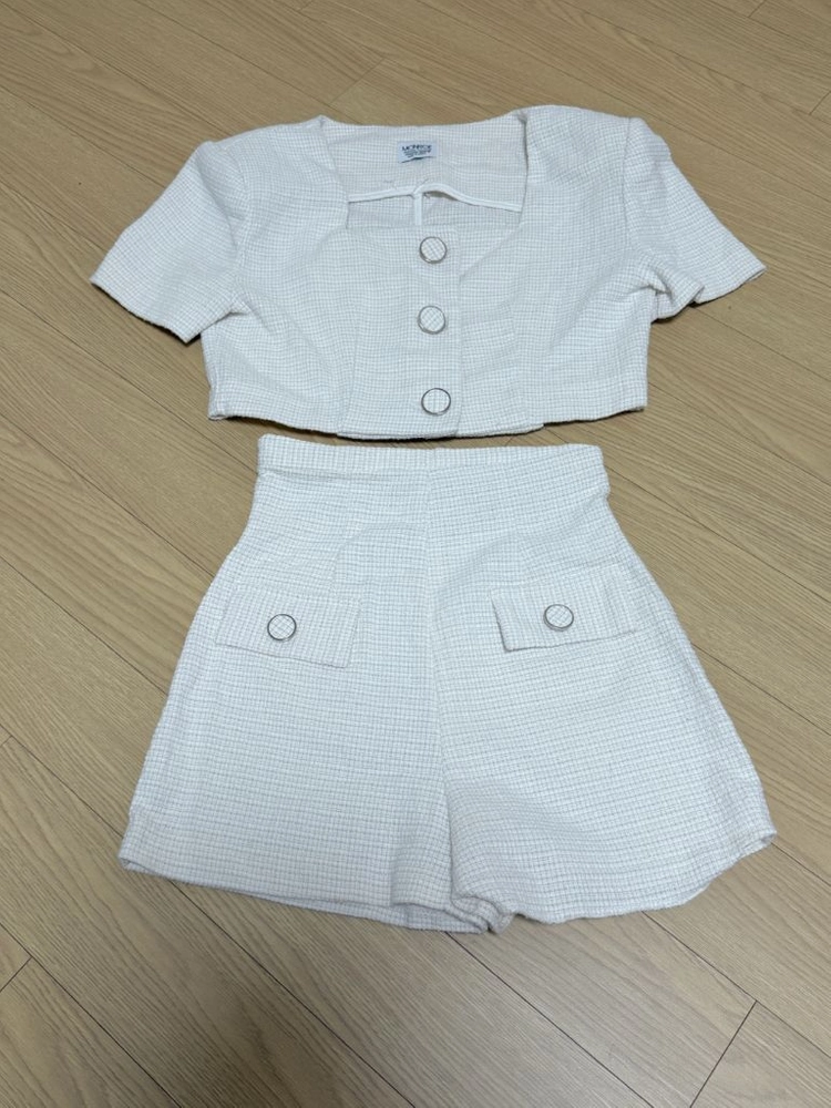 화이트 트위드 자켓 반바지 셋업 set 이미지