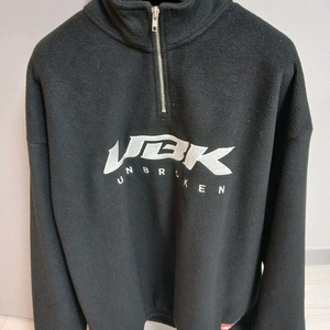 UBK 언브로큰 후리스 하프집업 블랙