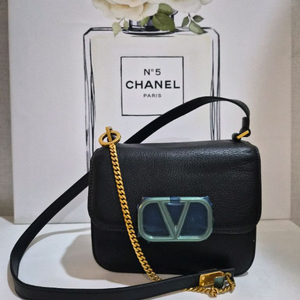 발렌티노 V링 체인 숄더백 크로스백