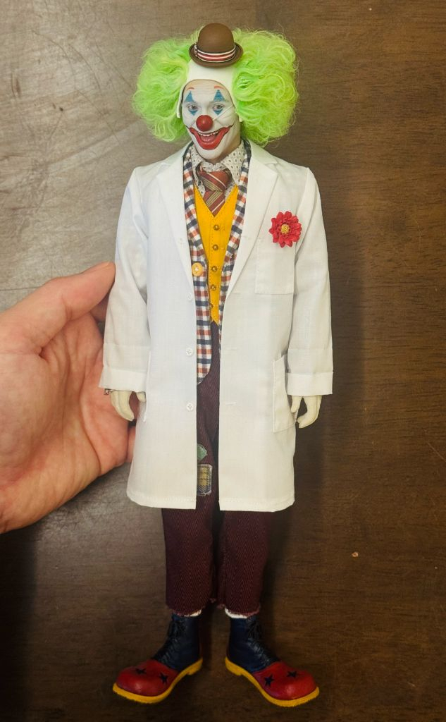 핫토이x 인아트 2019 더 조커 화장실, 광대 호아킨 피규어--1