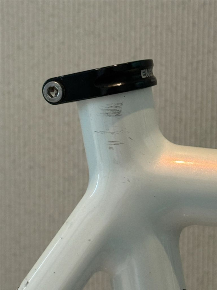 헌터브로스 핀/대 이미지