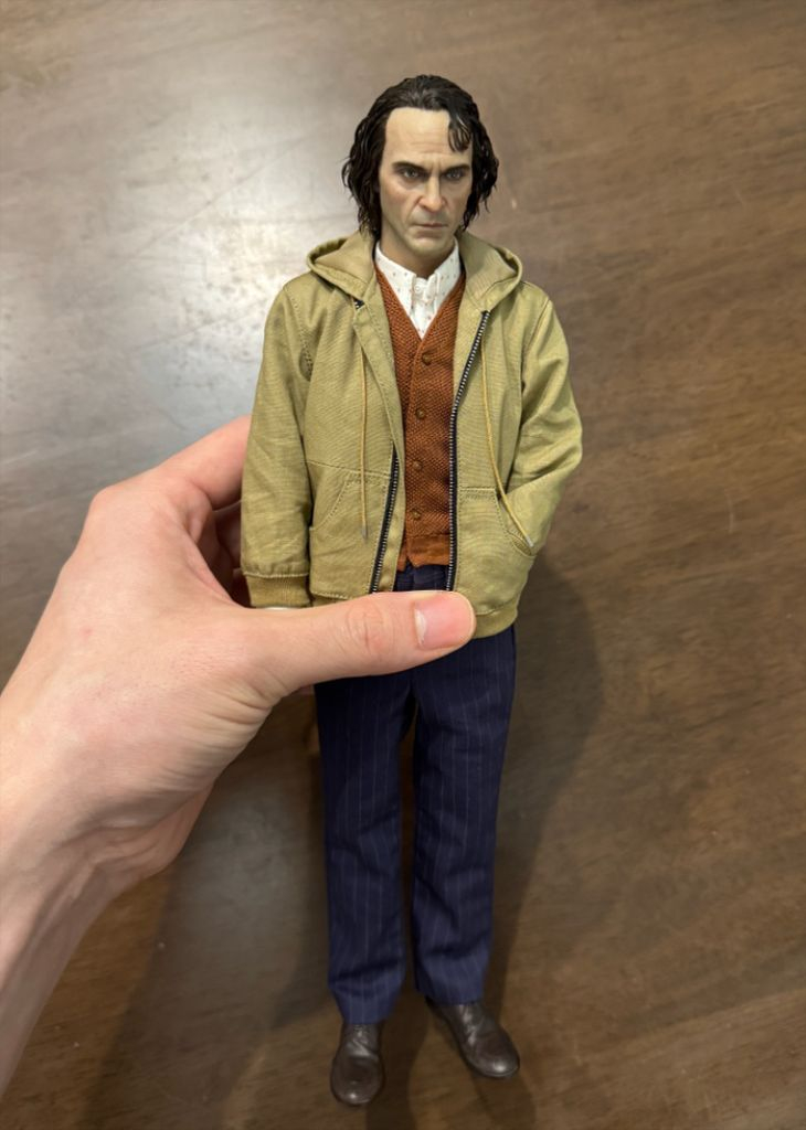 핫토이x 인아트 2019 더 조커 화장실, 광대 호아킨 피규어--4