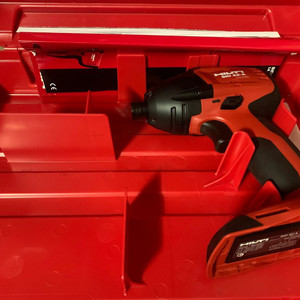 힐티 22v임팩 드라이버. 드라이버 드릴, 배터리등 (sid, sh6h 등) 이미지