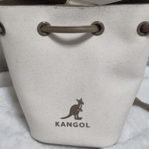 캉골 화이트베이지 크로스 미디백 미사용품 택포 이미지