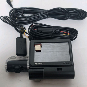 (무료설치가능)만도 X7 GPS안테나,64기가 풀세트 빌트인타입 블랙박스 판매합니다