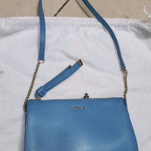 훌라 지퍼 미니 체인크로스백 이미지