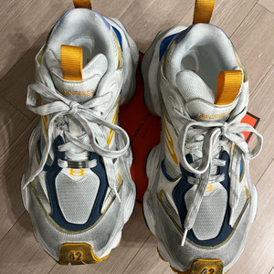 발렌시아가 카고 42 이미지