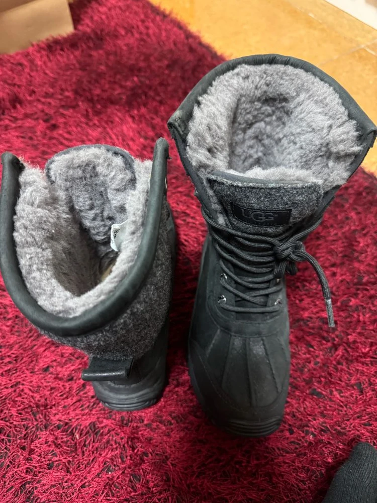 UGG 여성 시어링 비브람36사이즈 워커부츠-고가 모댈압니다. 이미지