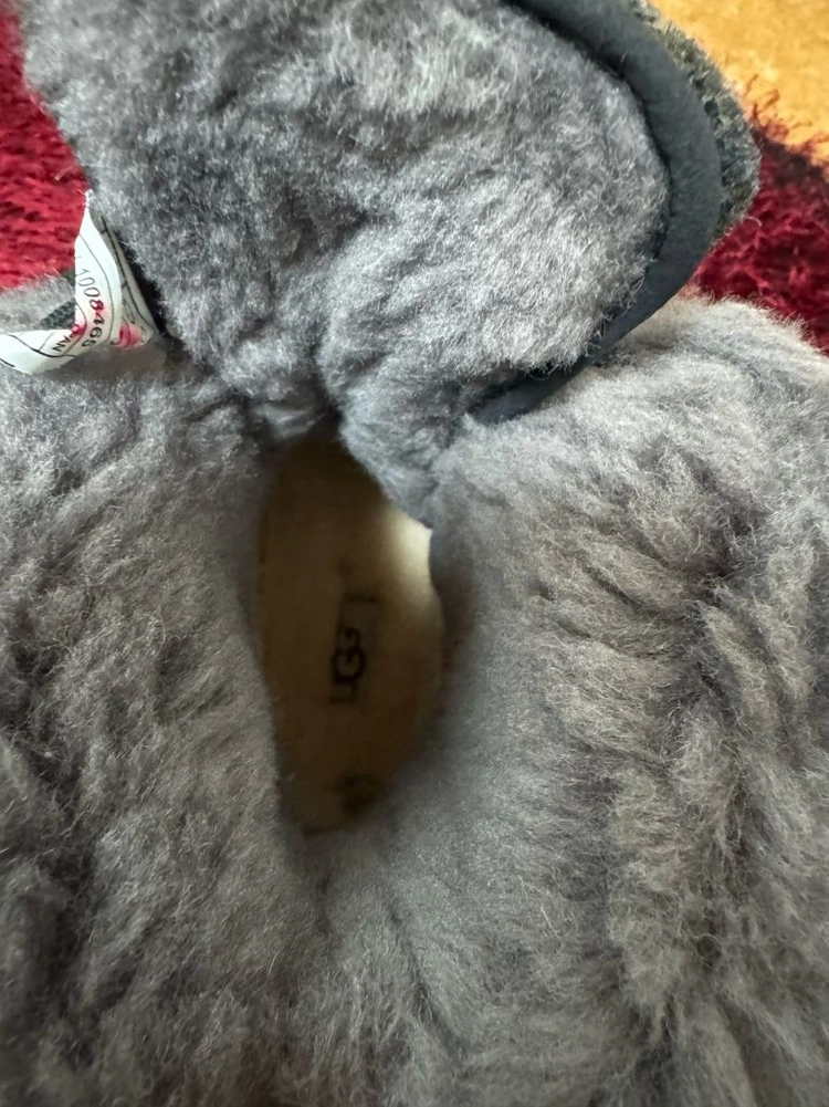 UGG 여성 시어링 비브람36사이즈 워커부츠-고가 모댈압니다. 이미지