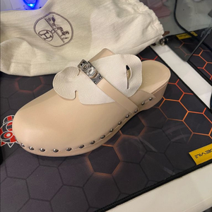 에르메스 뮬 새상품