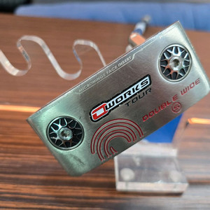 오딧세이 O-Works Tour Double Wide S 퍼터 이미지