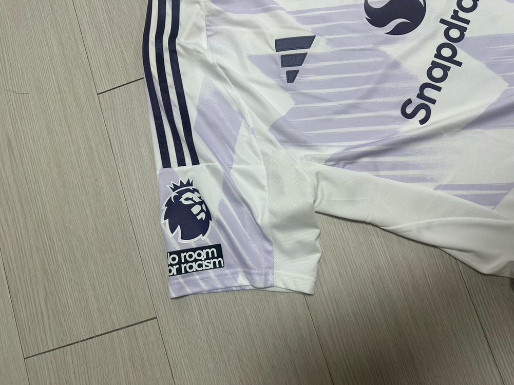 25/26 맨유 어웨이 유니폼 쿠냐 마킹 이미지