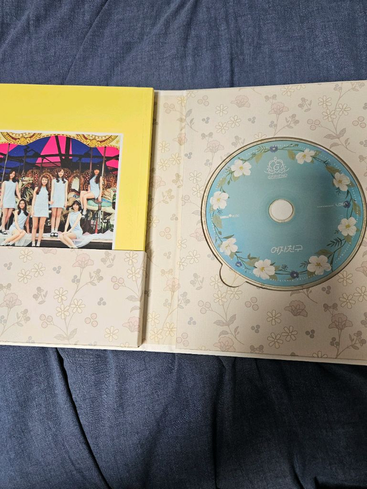 여자친구 친필싸인 앨범 LOTS OF LOVE 비매품 이미지