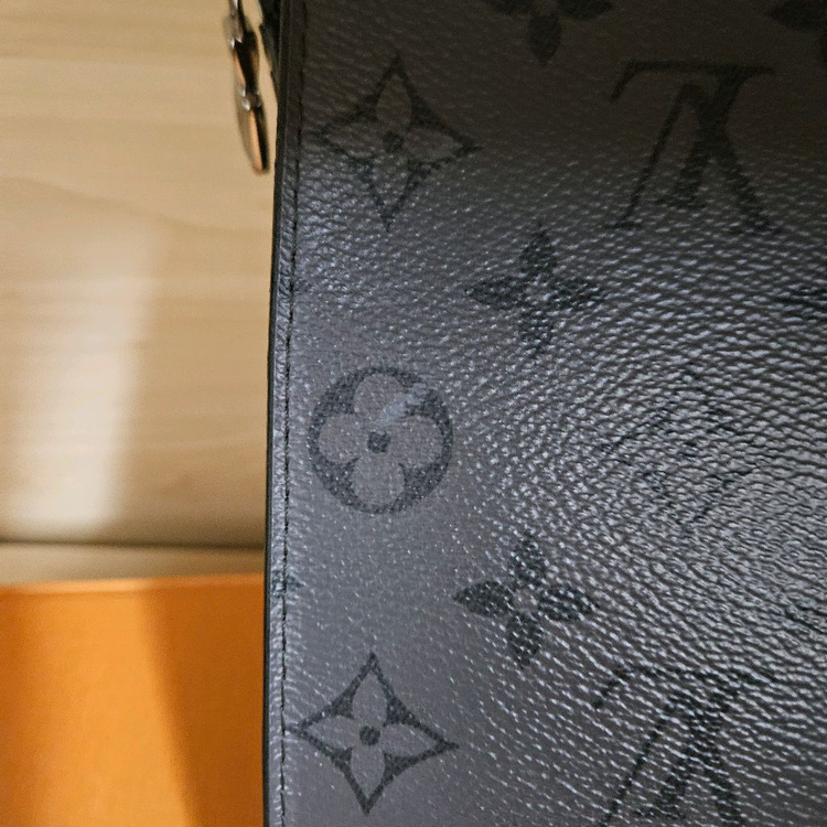 루이비통 리버스 포쉐트 보야주 클러치--7