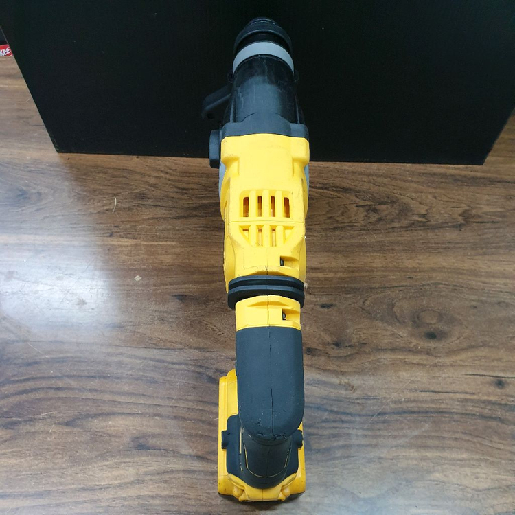 디월트 충전 전기톱 컷소 DCS263 배터리포함 이미지