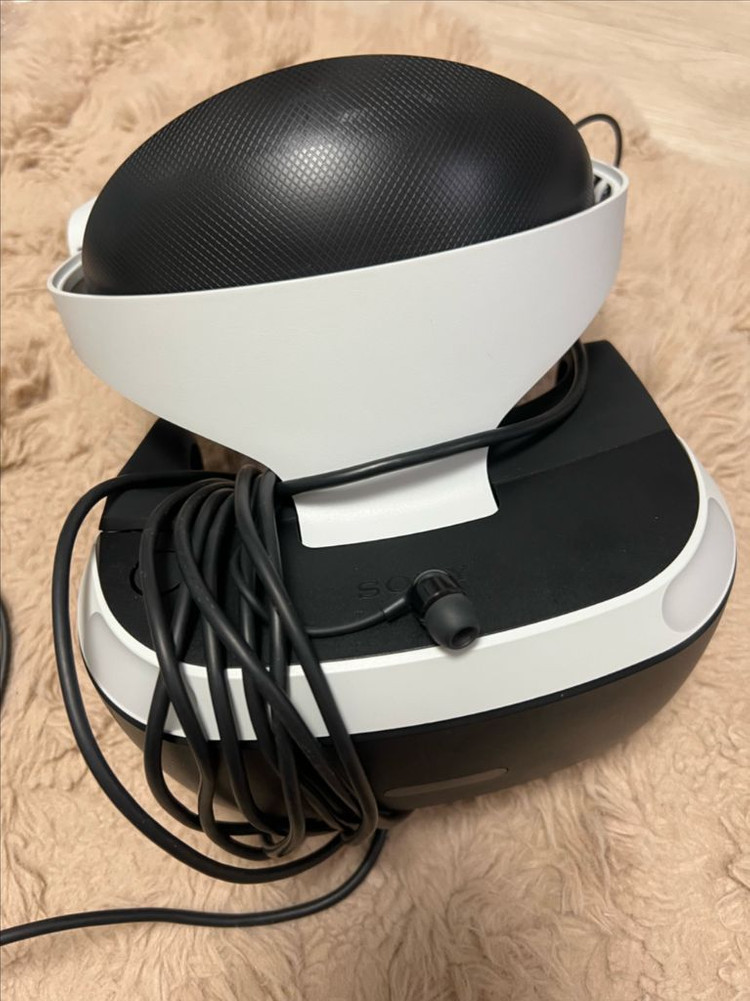 플스4 프로 PS4 Pro 1TB + VR 헤드셋 세트 + 게임 이미지